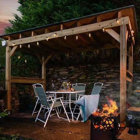 Homely Cottage With Garden And Mountain-View Blaenau Ffestiniog Esterno foto